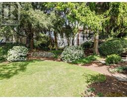 1470 Banff Pl, Saanich property photo listing 999204 for sale
