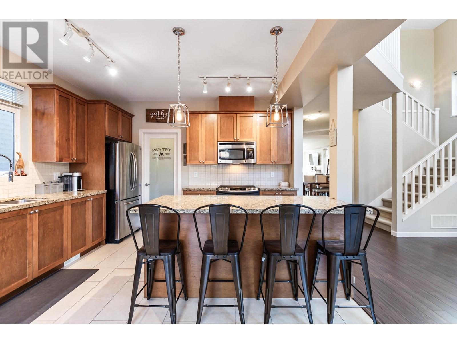 10138 241a Street, Maple Ridge, British Columbia  V2W 0E6 - Photo 6 - R3000421