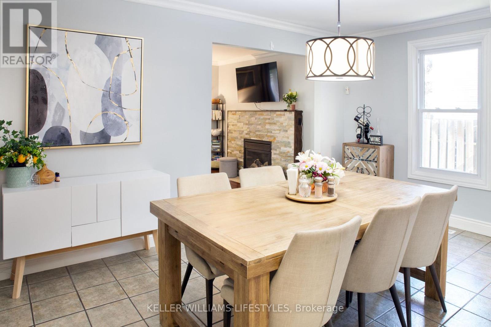 5 Winding Woods Crescent, London North, Ontario  N6G 3G3 - Photo 11 - X12135356