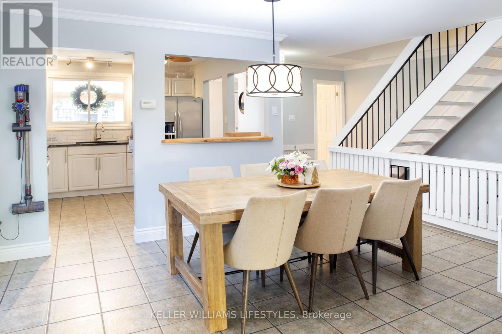5 Winding Woods Crescent, London North, Ontario  N6G 3G3 - Photo 14 - X12135356