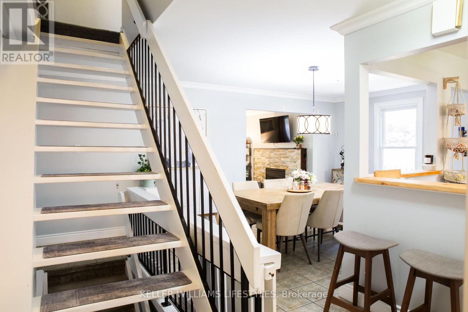 5 Winding Woods Crescent, London North, Ontario  N6G 3G3 - Photo 21 - X12135356