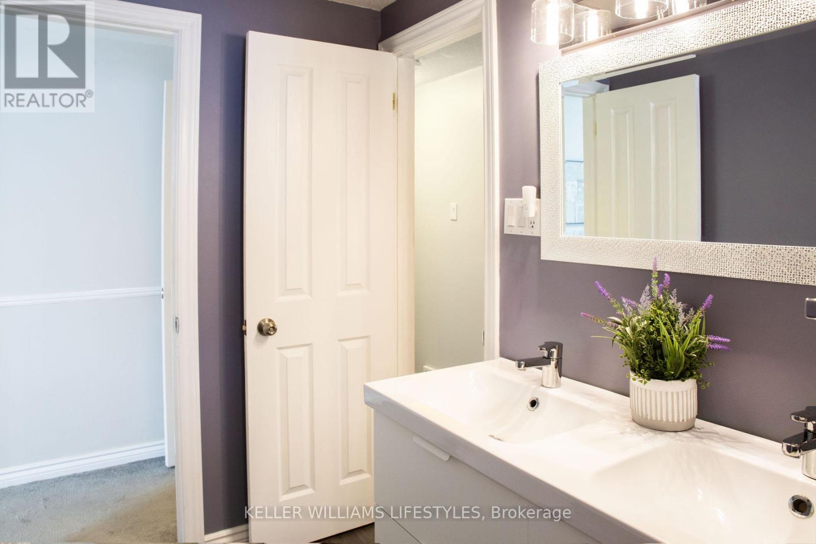5 Winding Woods Crescent, London North, Ontario  N6G 3G3 - Photo 26 - X12135356