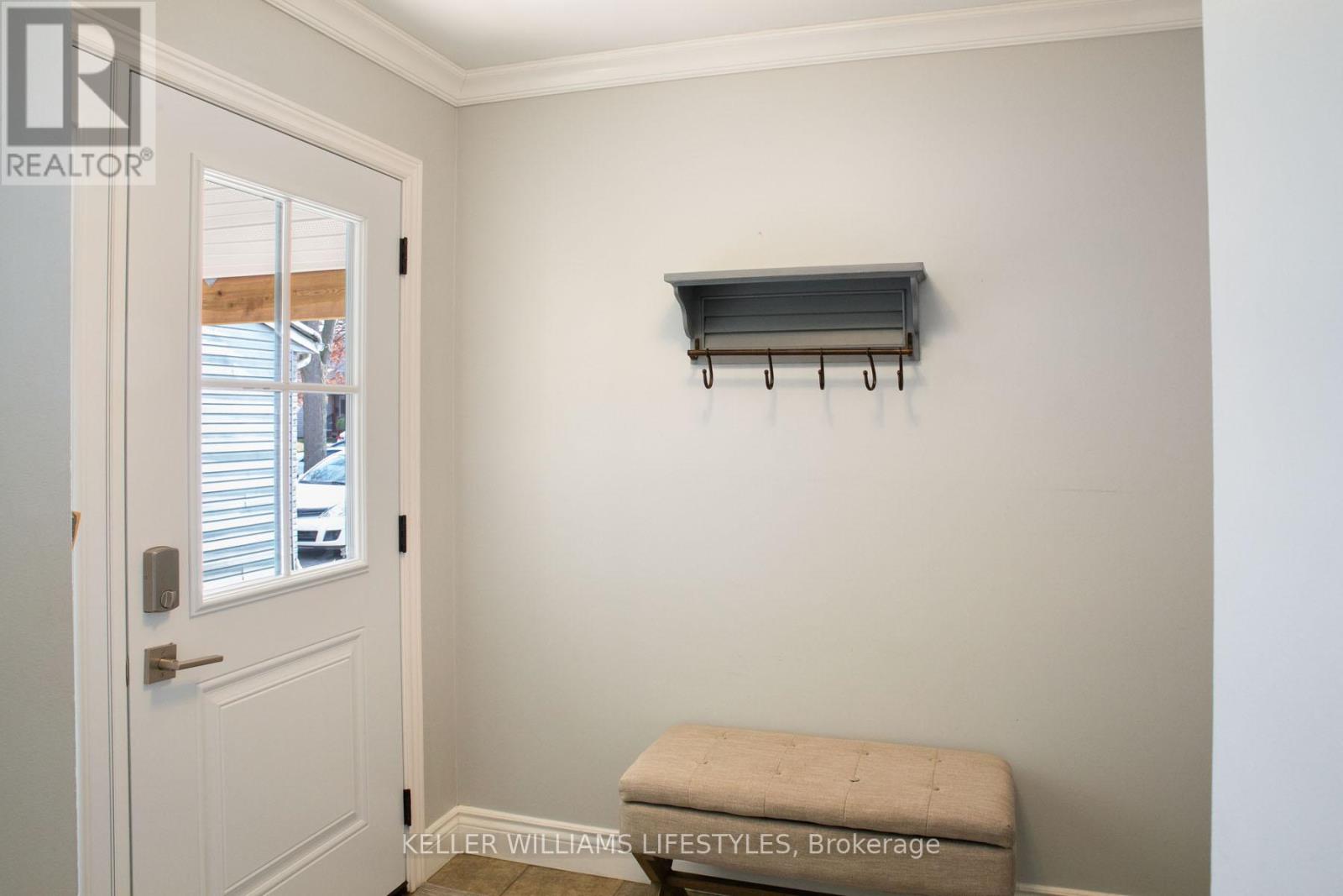 5 Winding Woods Crescent, London North, Ontario  N6G 3G3 - Photo 3 - X12135356