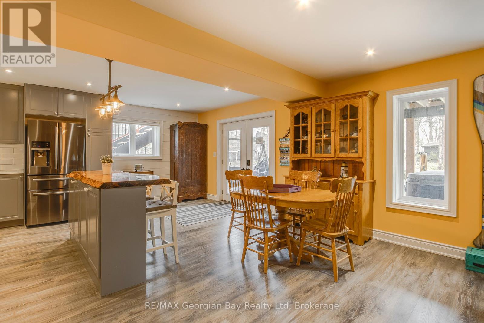 1 Beau Rivage Avenue, Tiny, Ontario  L9M 0H5 - Photo 26 - S12135247