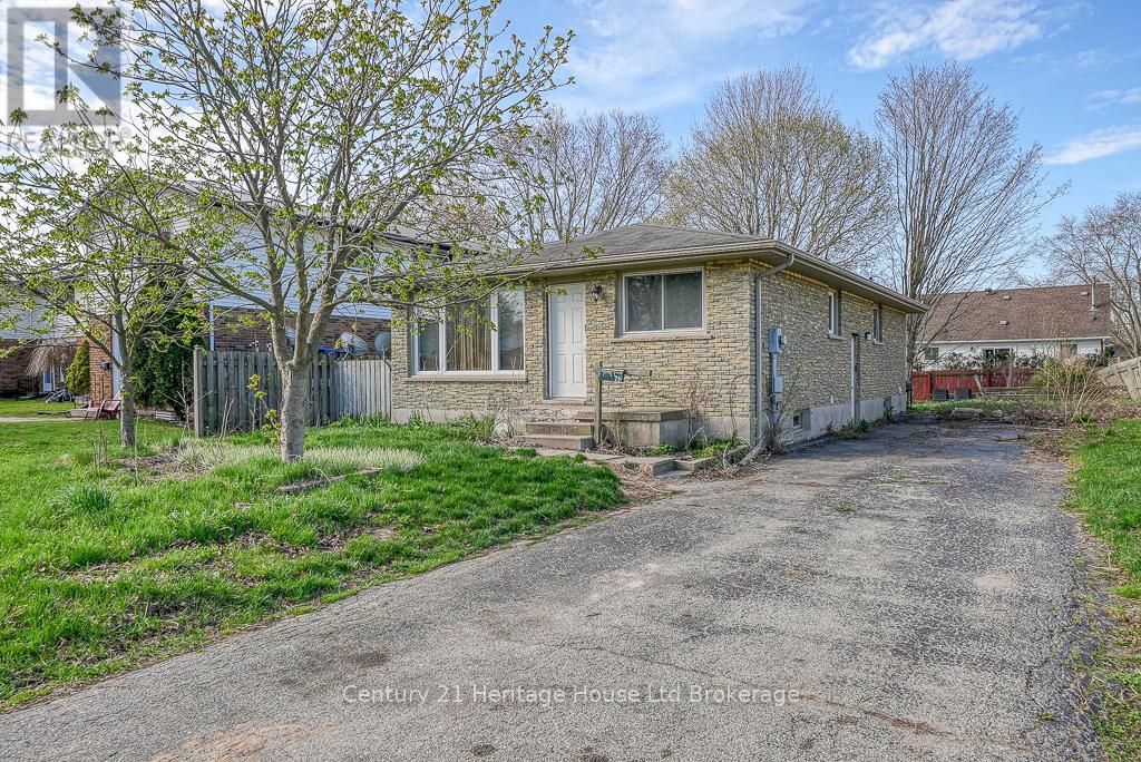 Property at 29 DEVONSHIRE AVENUE image 1
