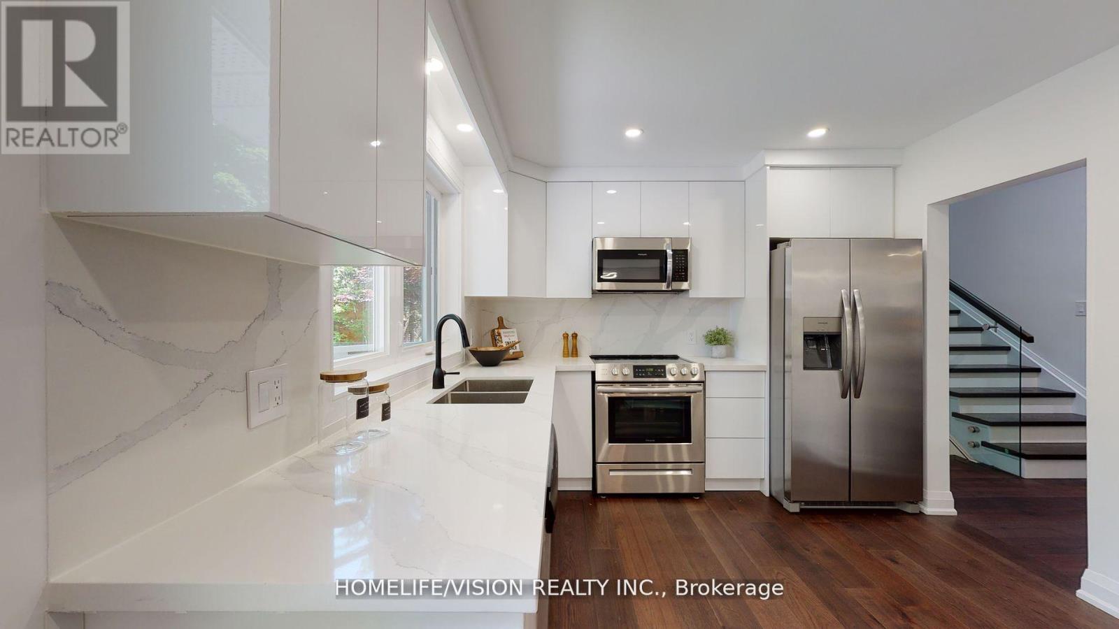 12 Flaremore Crescent, Toronto, Ontario  M2K 1V1 - Photo 15 - C12135173