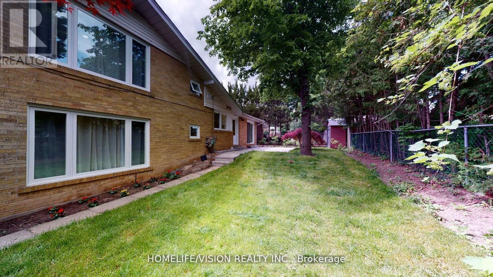 12 Flaremore Crescent, Toronto (Bayview Village), Ontario  M2K 1V1 - Photo 40 - C12135173