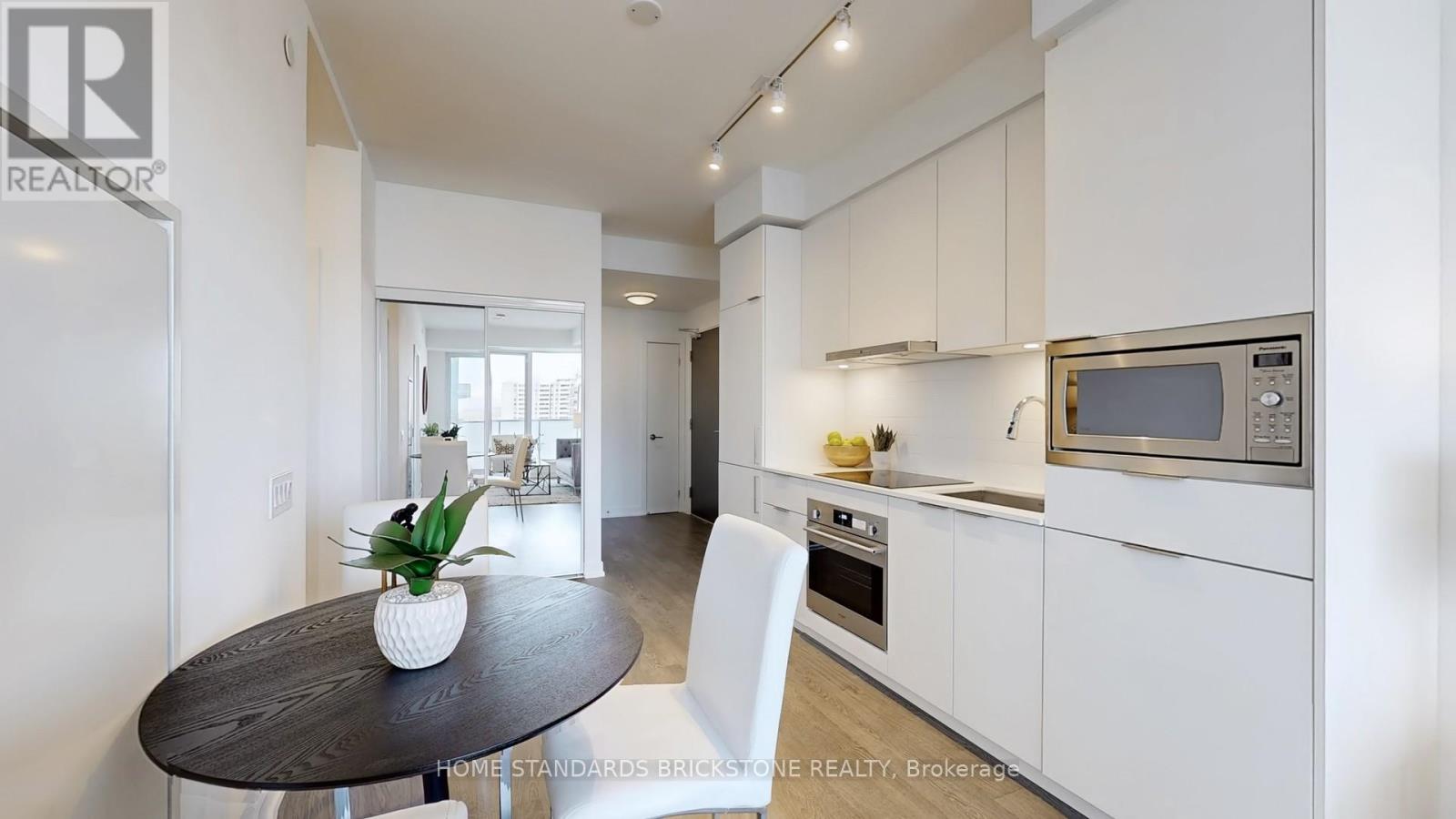 S1014 - 8 Olympic Garden Drive, Toronto, Ontario  M2M 0B9 - Photo 10 - C12135184