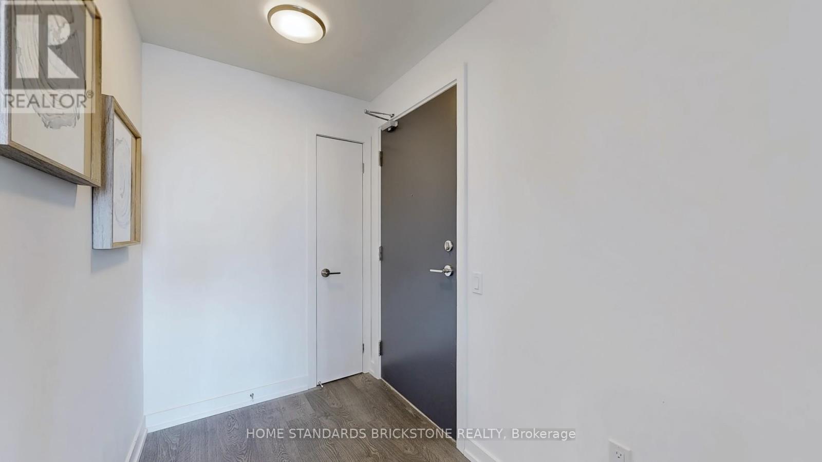 S1014 - 8 Olympic Garden Drive, Toronto, Ontario  M2M 0B9 - Photo 2 - C12135184