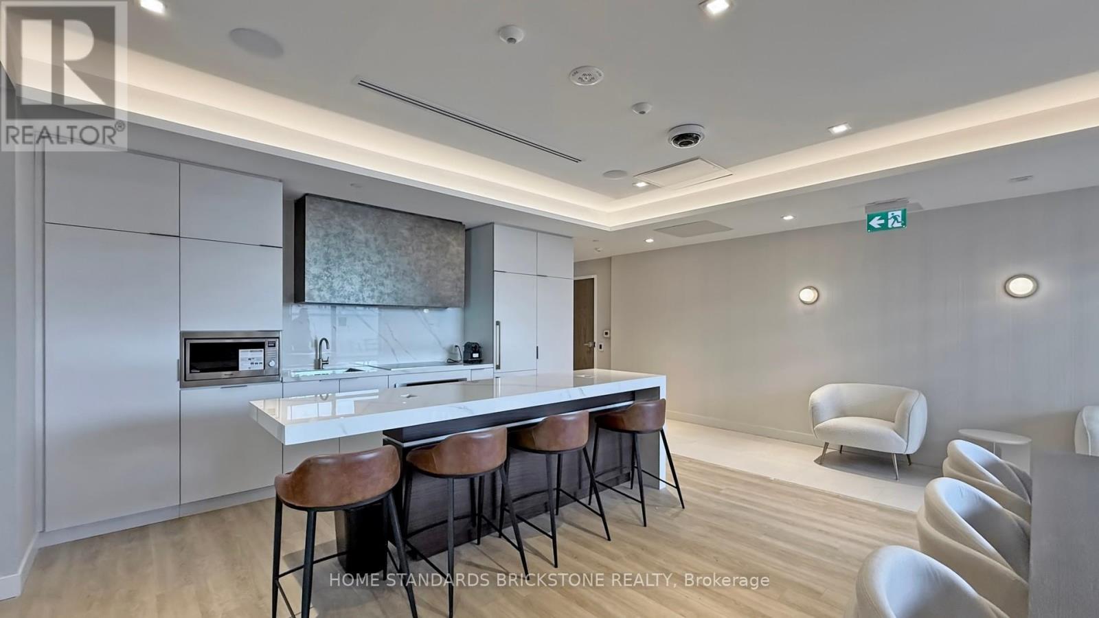 S1014 - 8 Olympic Garden Drive, Toronto, Ontario  M2M 0B9 - Photo 36 - C12135184