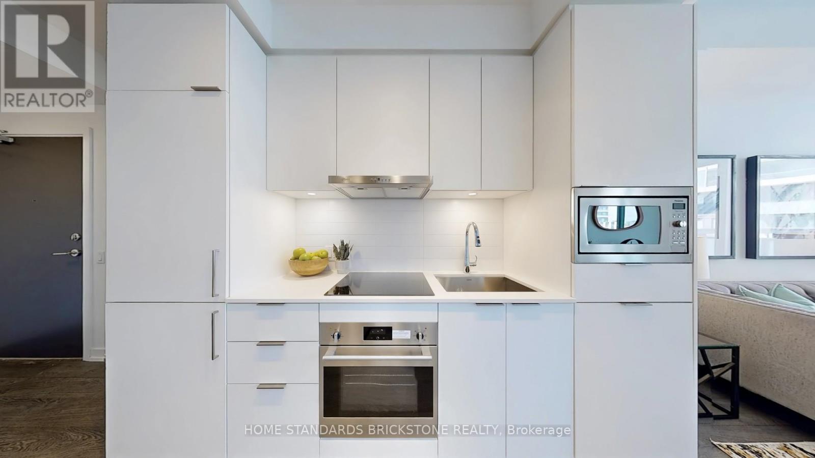 S1014 - 8 Olympic Garden Drive, Toronto, Ontario  M2M 0B9 - Photo 8 - C12135184