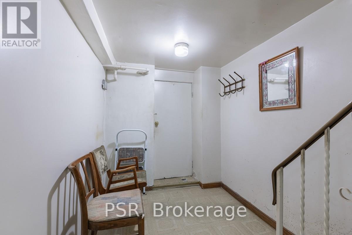 212 Brock Avenue, Toronto, Ontario  M6K 2L9 - Photo 21 - C12135196