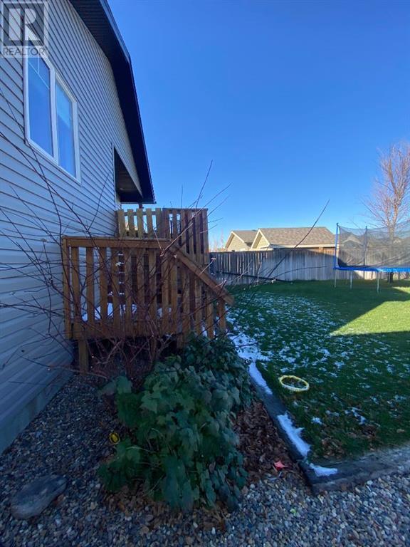 724 Northridge Avenue, Picture Butte, Alberta  T1K 1V0 - Photo 35 - A2187427