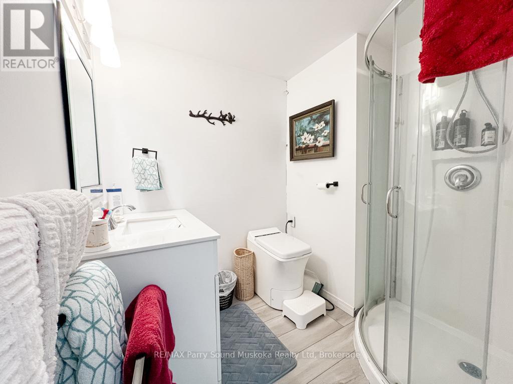 21 Macfie Road, Whitestone, Ontario  P0A 1G0 - Photo 13 - X12135355