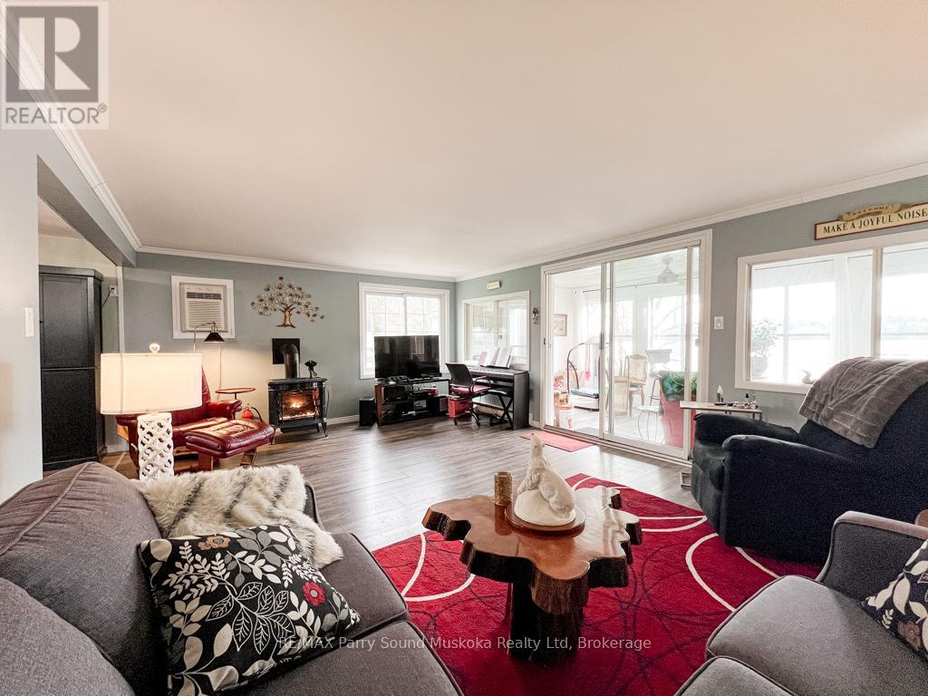 21 Macfie Road, Whitestone, Ontario  P0A 1G0 - Photo 8 - X12135355