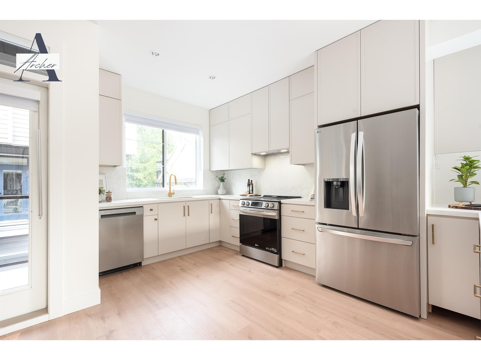 54 14285 64 Avenue, Surrey, British Columbia  V3W 1Z2 - Photo 2 - R3000478
