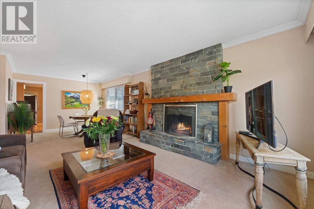 3300 Mahon Avenue, North Vancouver, British Columbia  V7N 3T5 - Photo 5 - R3000054