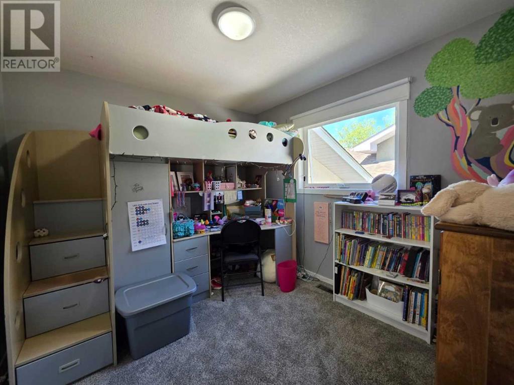 43 Mt Blakiston Road W, Lethbridge, Alberta  T1K 6P9 - Photo 29 - A2217886