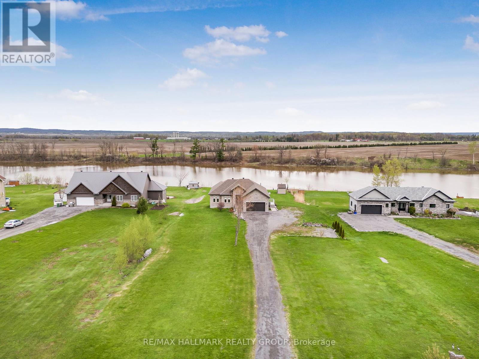 2311 Principale Street, Alfred And Plantagenet, Ontario  K0A 3K0 - Photo 31 - X12076230
