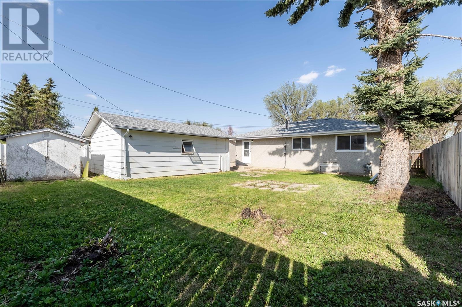 1182 Currie Crescent, Moose Jaw, Saskatchewan  S6H 6B7 - Photo 32 - SK005122