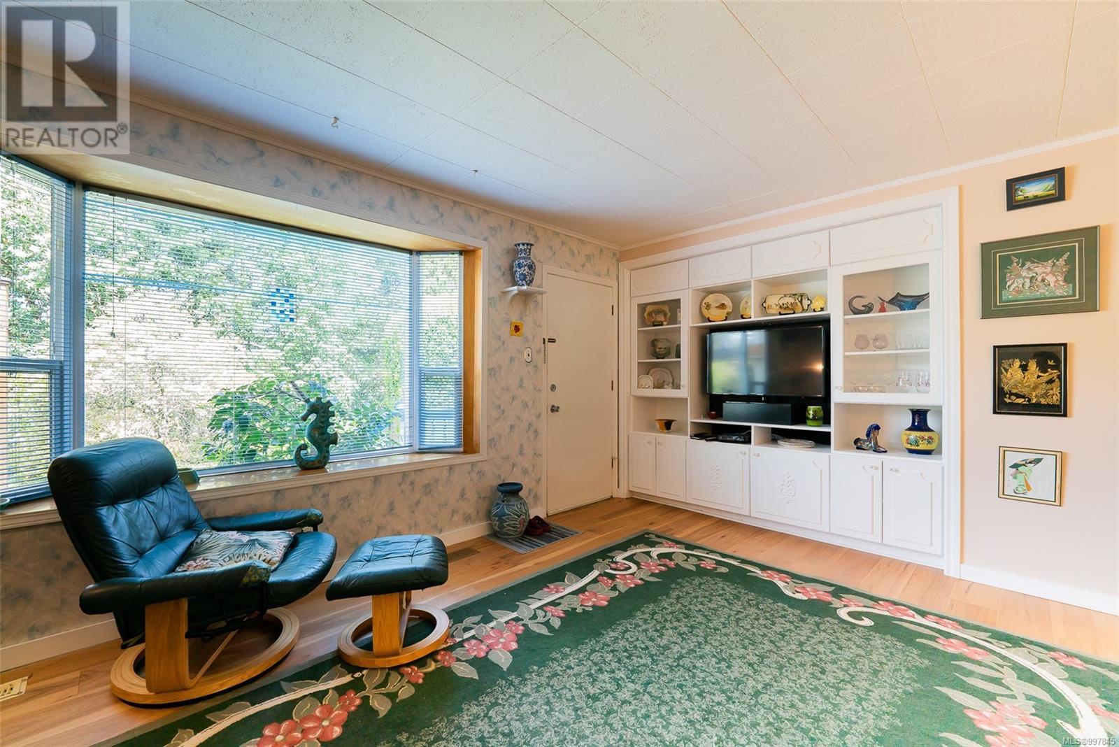 Property at 1611 Morey Rd image 4