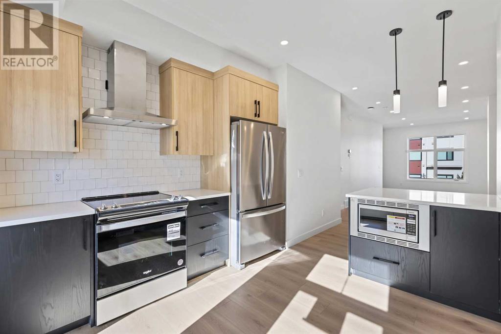 Property at 127 Mahogany Gardens SE image 3