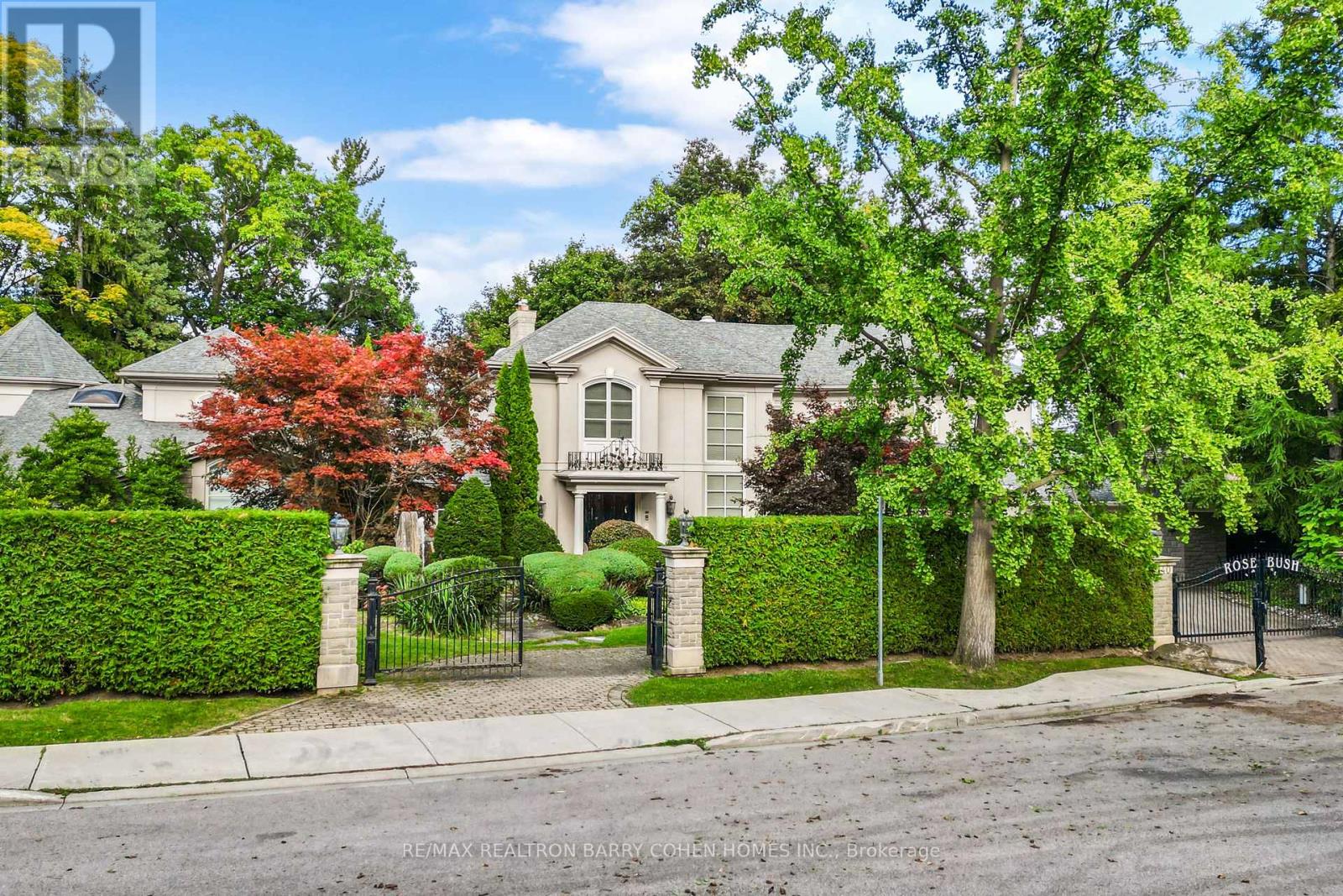 Property at 340 RIVERVIEW DRIVE image 1