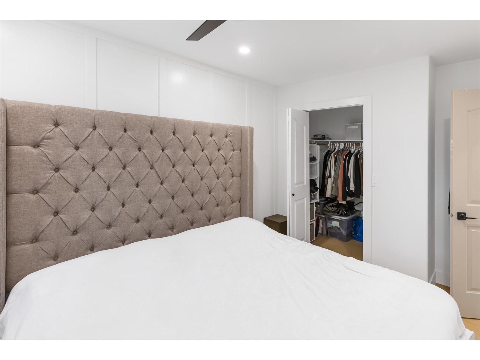 15542 58a Avenue, Surrey, British Columbia  V3S 4N8 - Photo 15 - R2994577