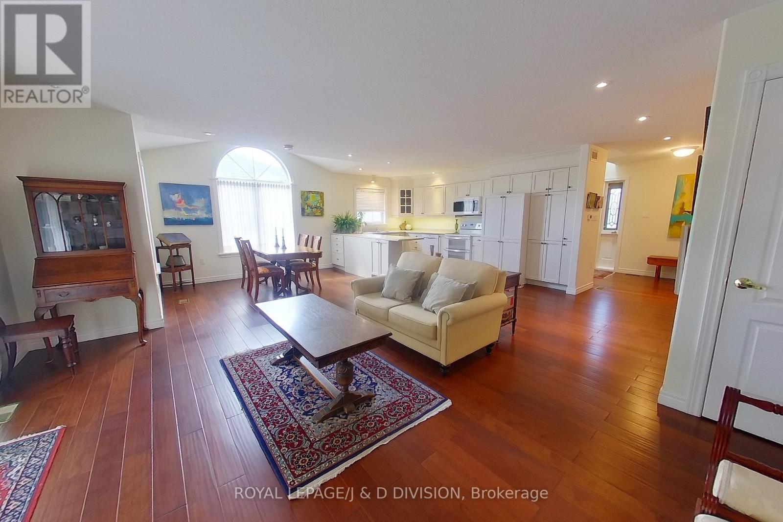 310 - 1742 Ravenwood Drive, Peterborough West, Ontario  K9K 2R5 - Photo 2 - X12135213