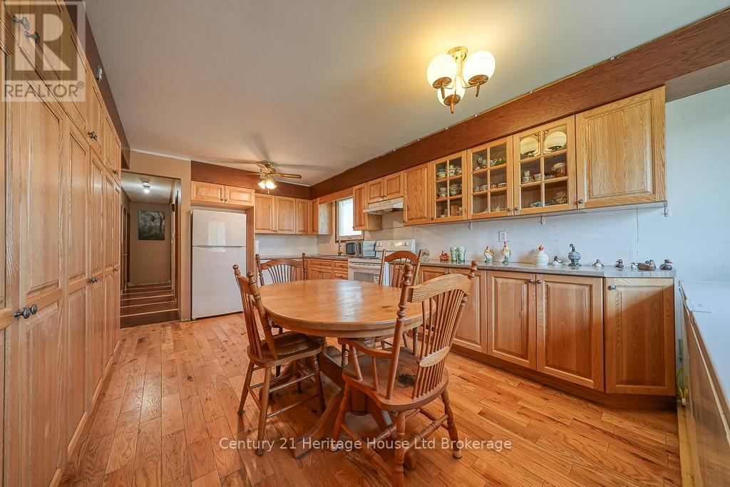Property at 29 DEVONSHIRE AVENUE image 5