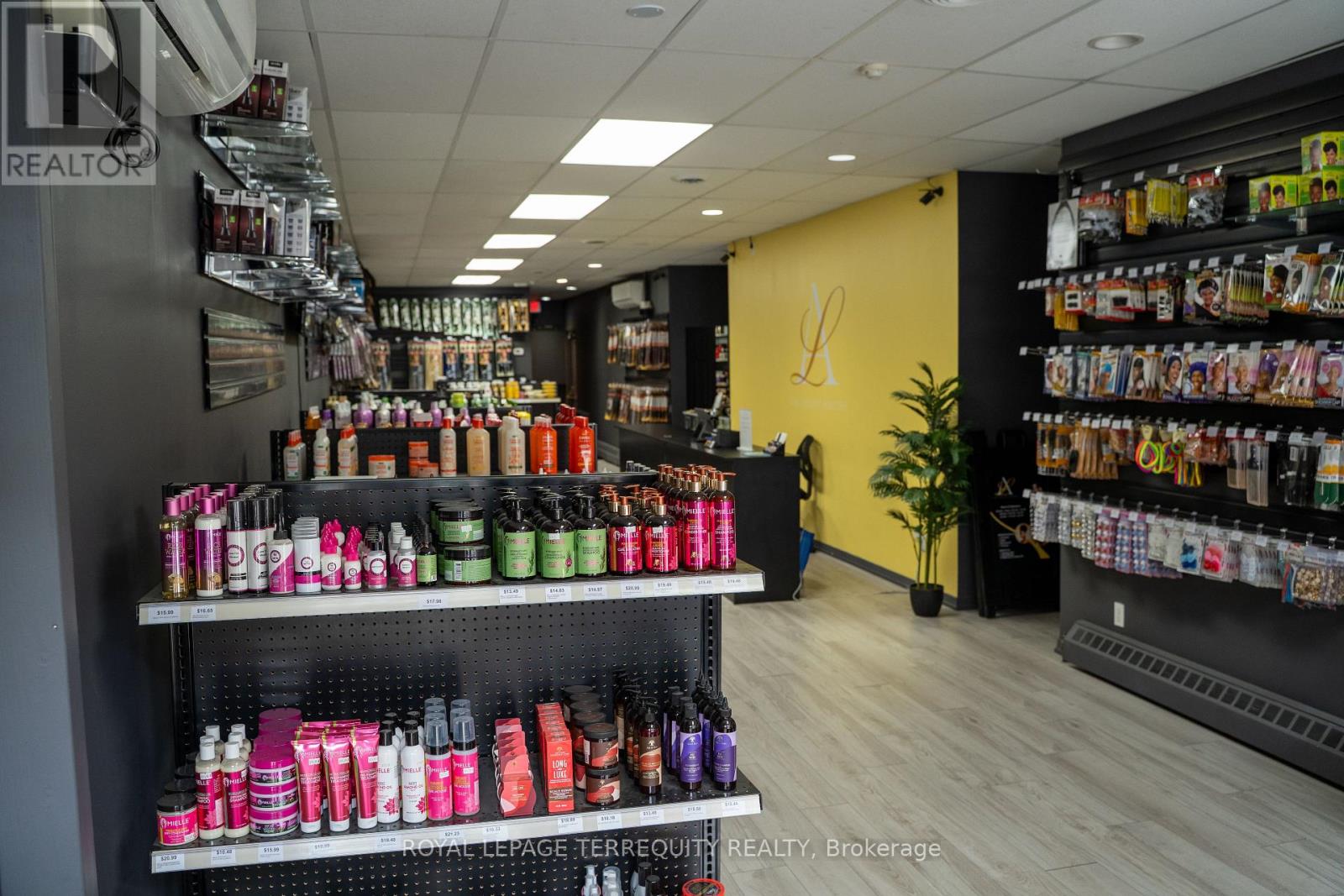 103 Brock Street S, Whitby (Downtown Whitby), Ontario  L1N 4J9 - Photo 5 - E12135334