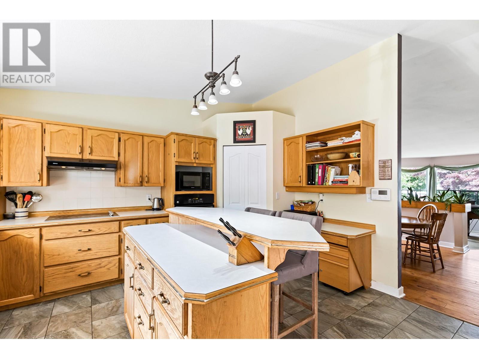 21972 126 Avenue, Maple Ridge, British Columbia  V2X 0V5 - Photo 13 - R3000404