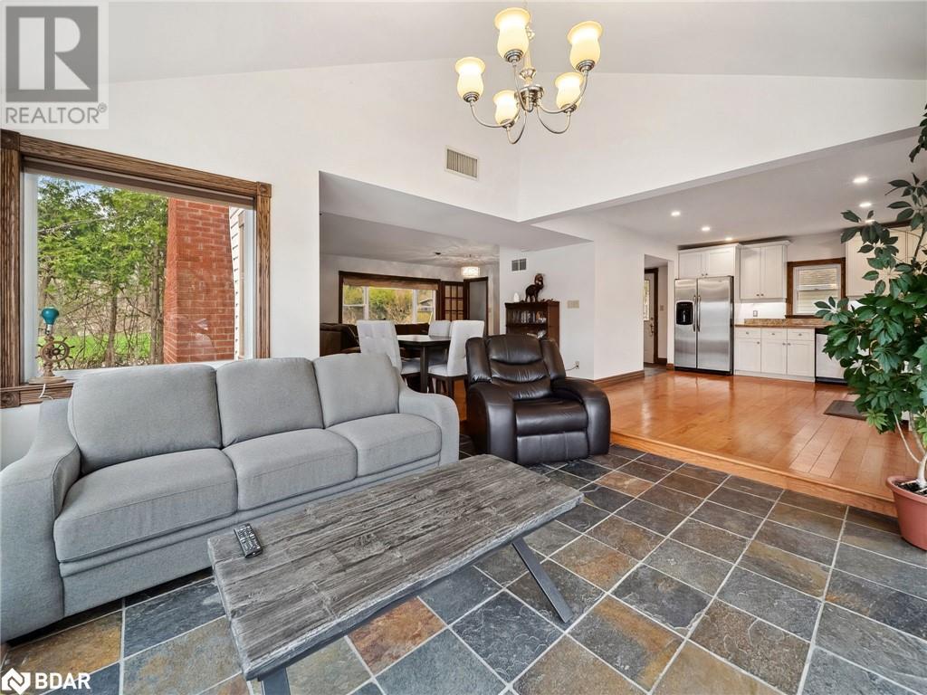 1012 Cowbell Lane, Severn Bridge, Ontario  P0E 1N0 - Photo 19 - 40722861