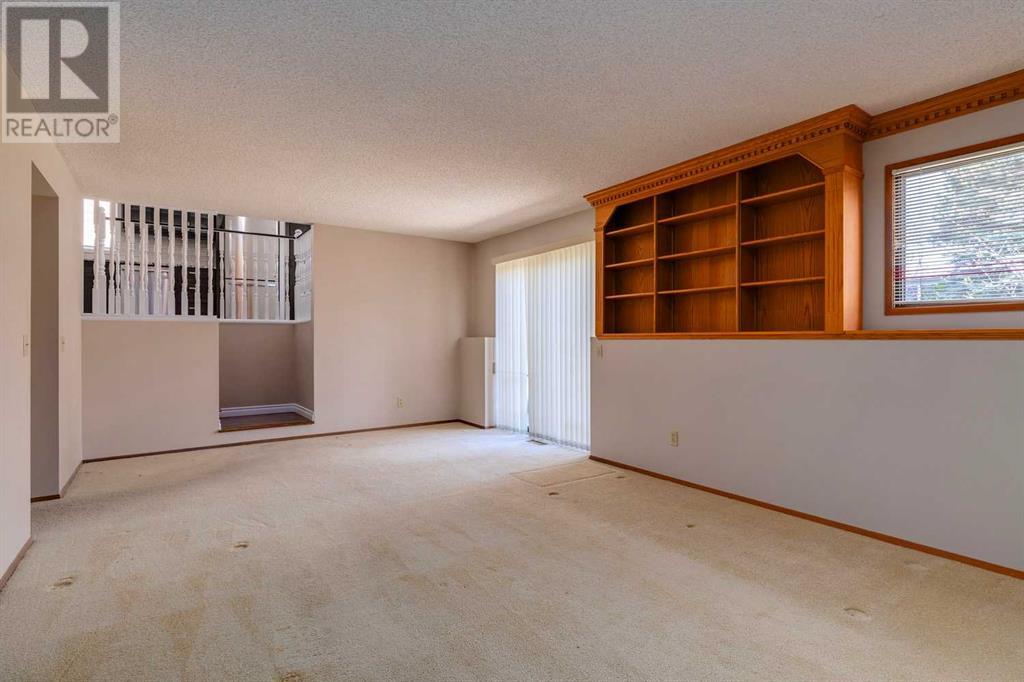 764 Coach Bluff Crescent Sw, Calgary, Alberta  T3H 1A8 - Photo 14 - A2218367