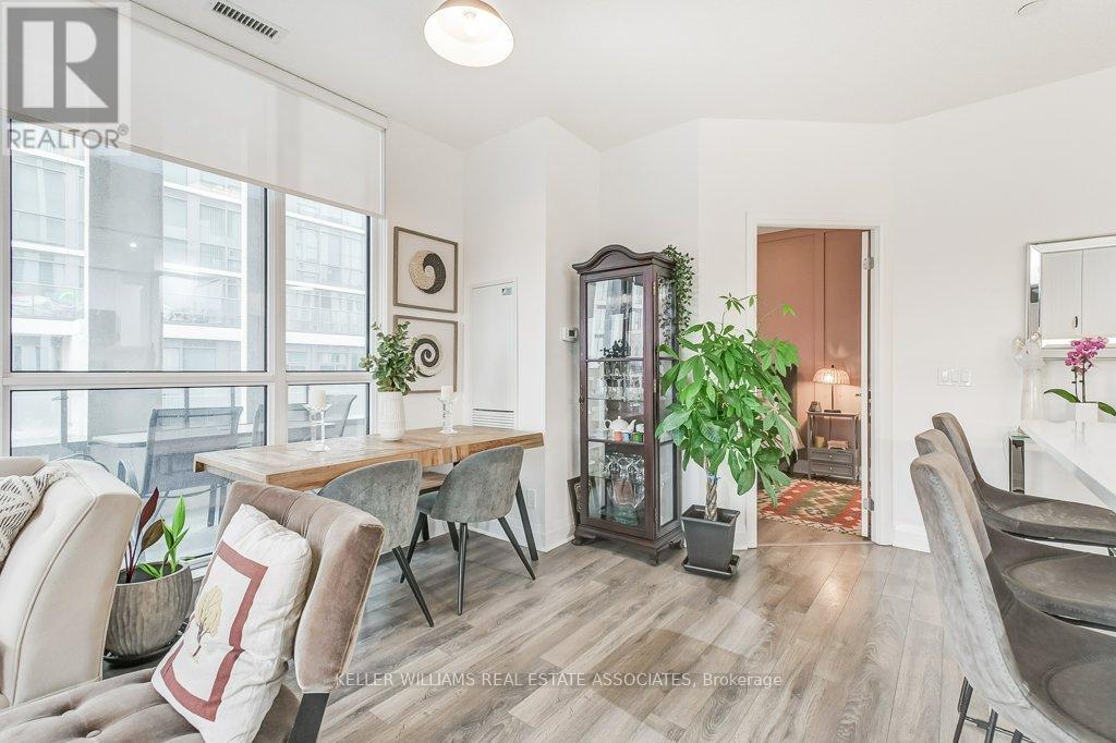 209 - 15 Zorra Street, Toronto, Ontario  M8Z 4Z6 - Photo 11 - W12135288