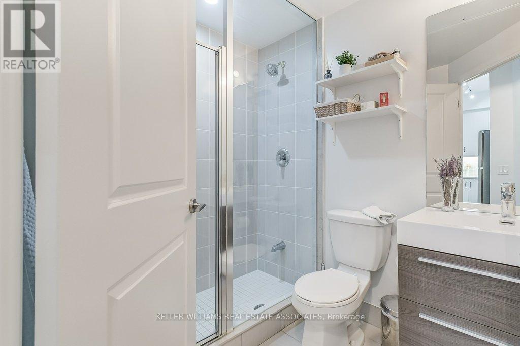 209 - 15 Zorra Street, Toronto, Ontario  M8Z 4Z6 - Photo 4 - W12135288