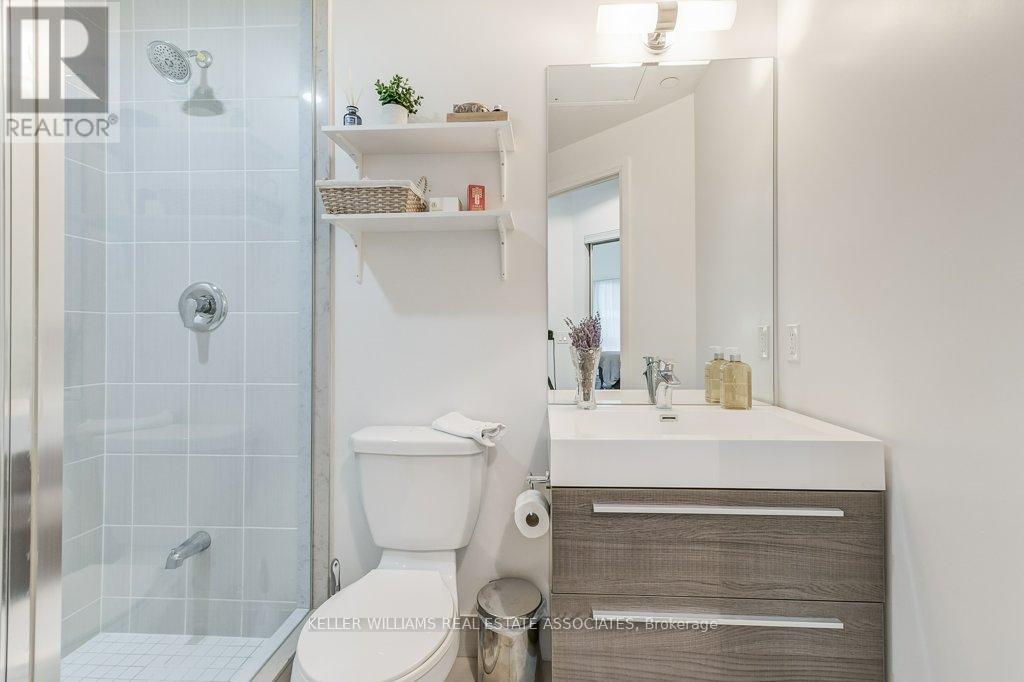 209 - 15 Zorra Street, Toronto, Ontario  M8Z 4Z6 - Photo 5 - W12135288