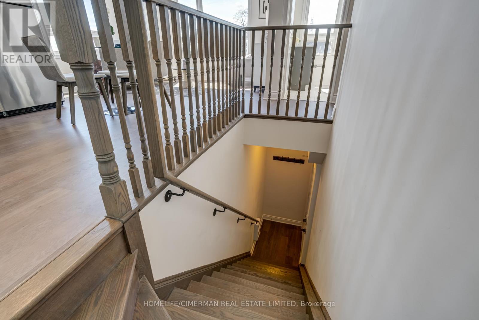 301 - 1130 Briar Hill Avenue, Toronto, Ontario  M6B 0A9 - Photo 4 - W12135290