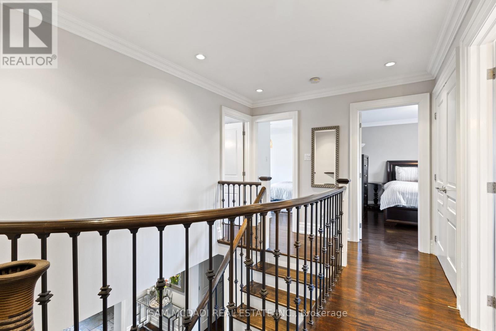 1560 Ifield Road, Mississauga, Ontario  L5H 3W1 - Photo 37 - W12135363