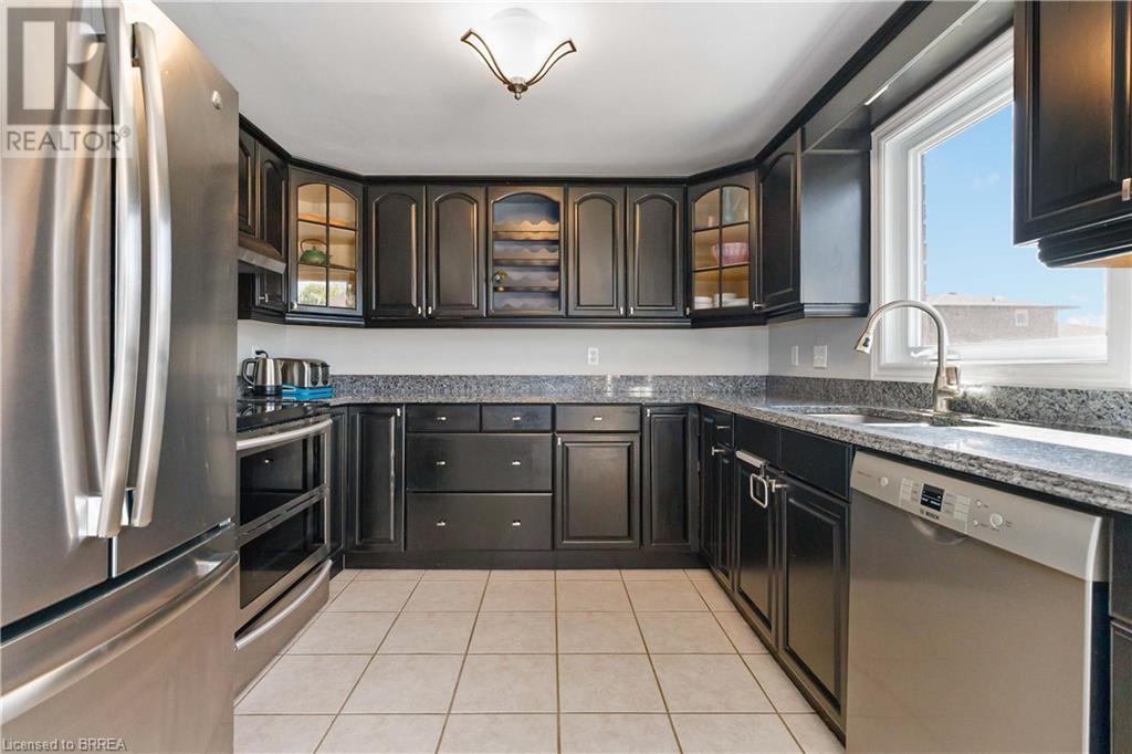 25 Winter Way, Brantford, Ontario  N3T 6G3 - Photo 9 - 40720154