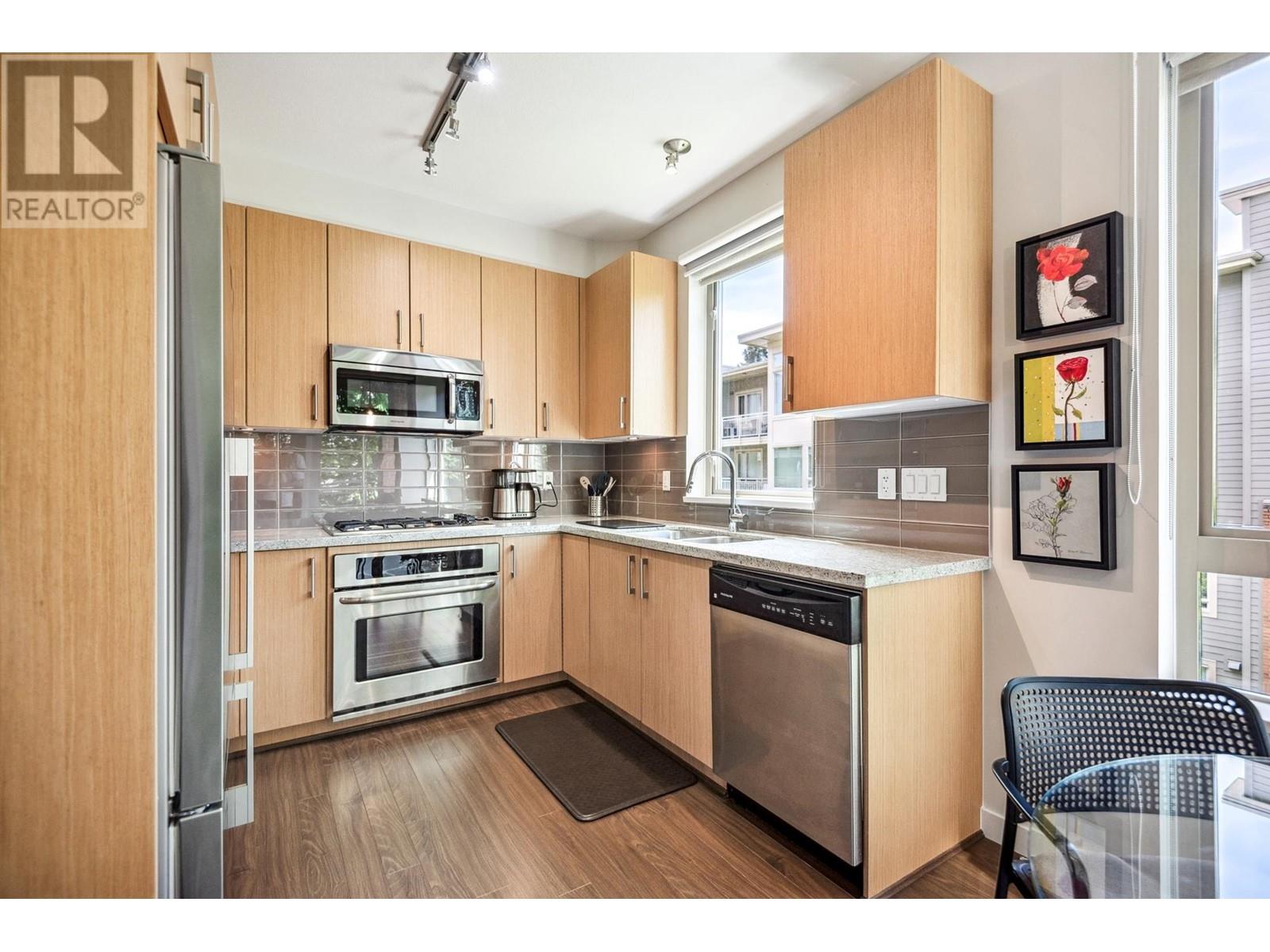 311 119 W 22nd Street, North Vancouver, British Columbia  V7M 0B4 - Photo 12 - R3000471