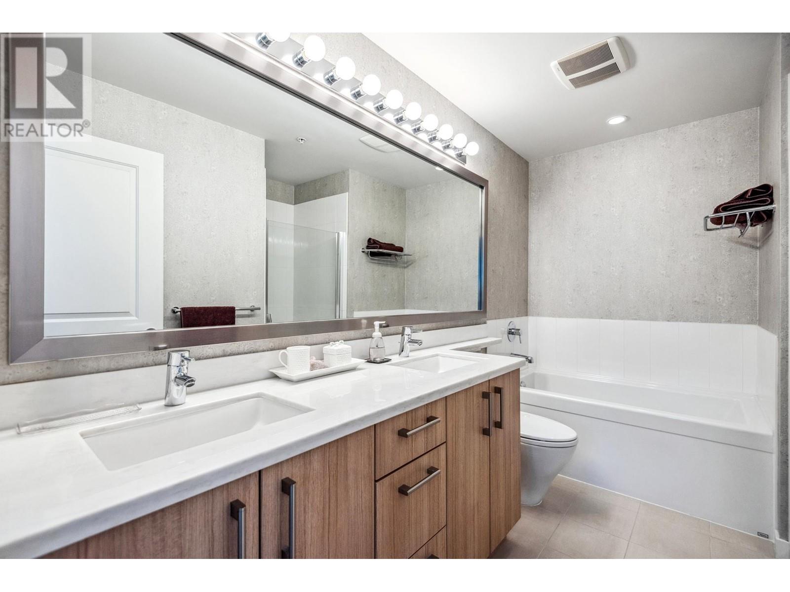 311 119 W 22nd Street, North Vancouver, British Columbia  V7M 0B4 - Photo 20 - R3000471