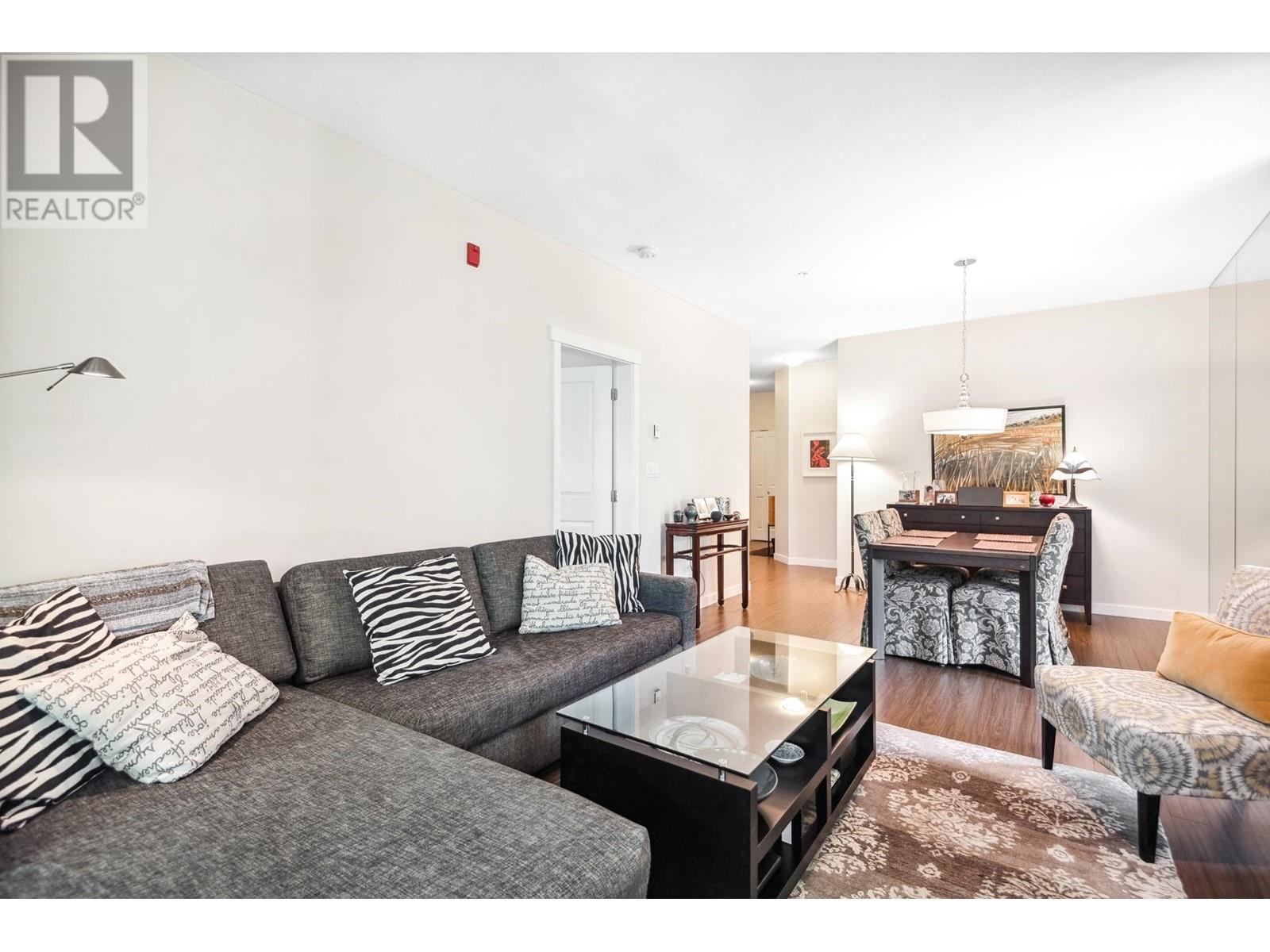 311 119 W 22nd Street, North Vancouver, British Columbia  V7M 0B4 - Photo 5 - R3000471