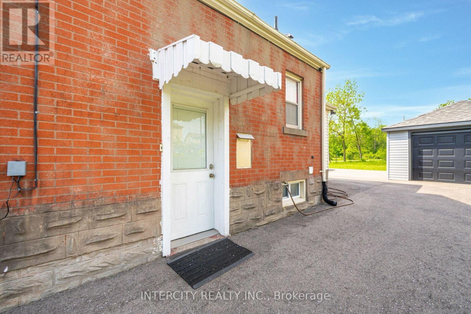 231 Lawrence Avenue, Kitchener, Ontario  N2M 1Y3 - Photo 31 - X12105781