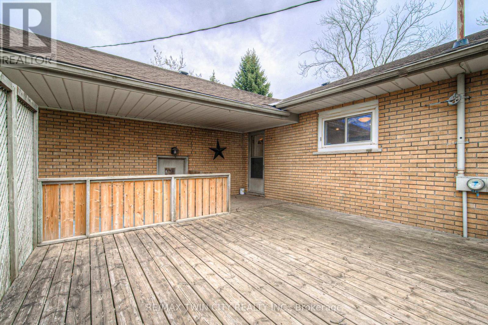 2300 Fountain Street N, Cambridge, Ontario  N3H 4R7 - Photo 17 - X12135279