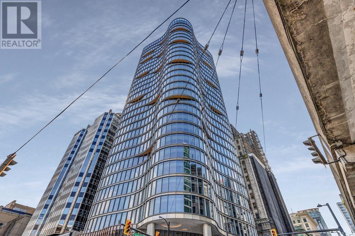 540 320 GRANVILLE STREET, Vancouver, British Columbia