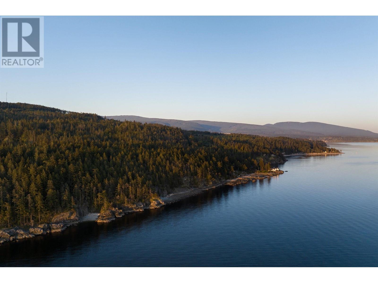 LOT C SUNSHINE COAST HIGHWAY, Sechelt, British Columbia