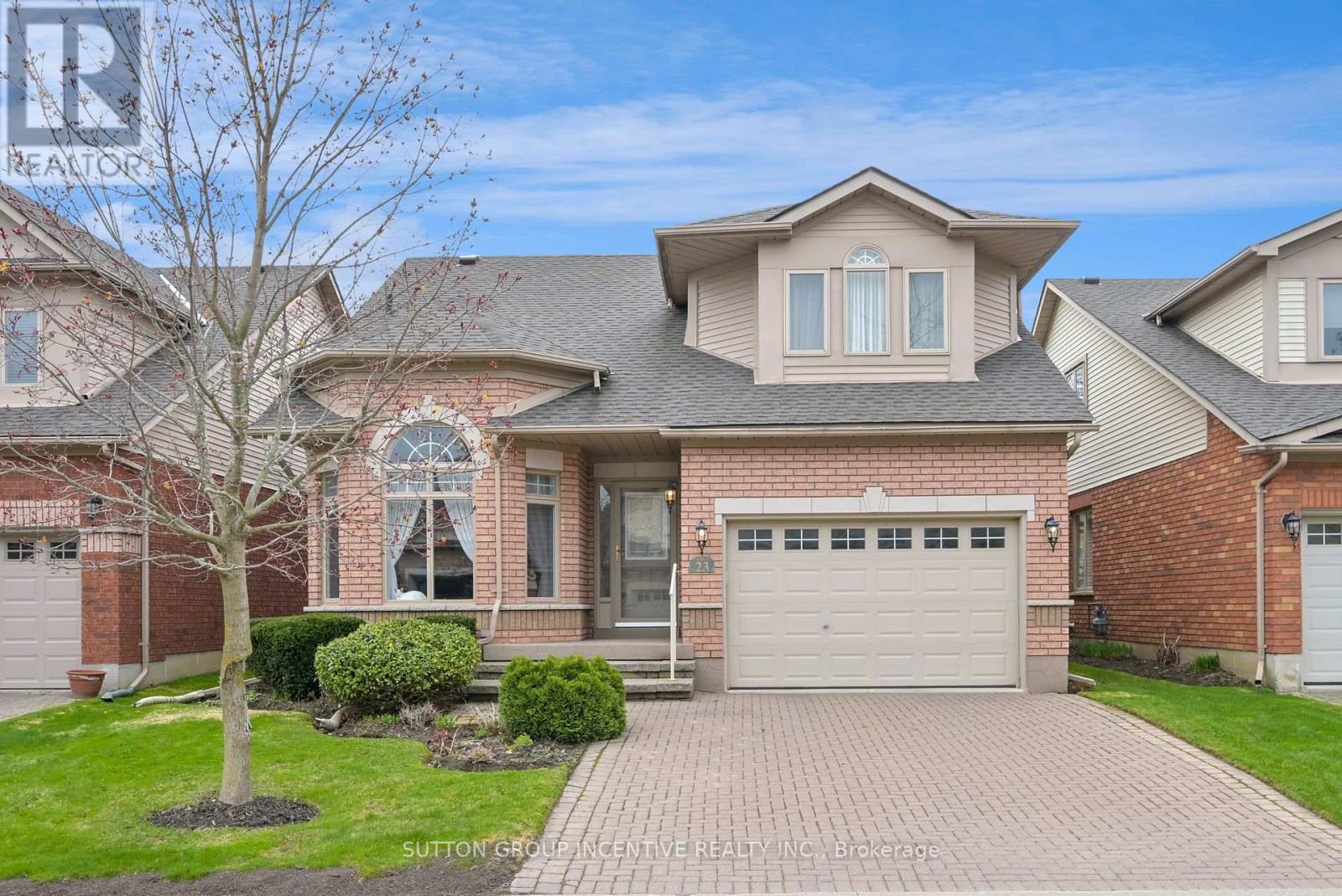 23 BRIAR GATE WAY, New Tecumseth, Ontario