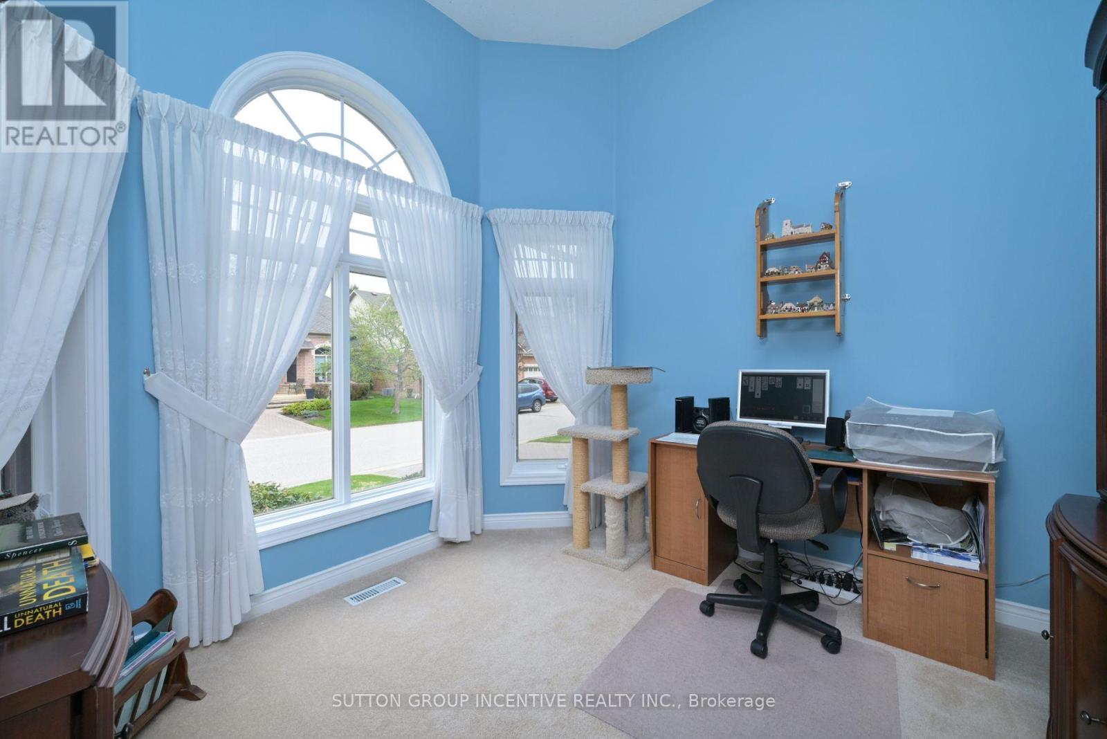 Property at 23 BRIAR GATE WAY image 5