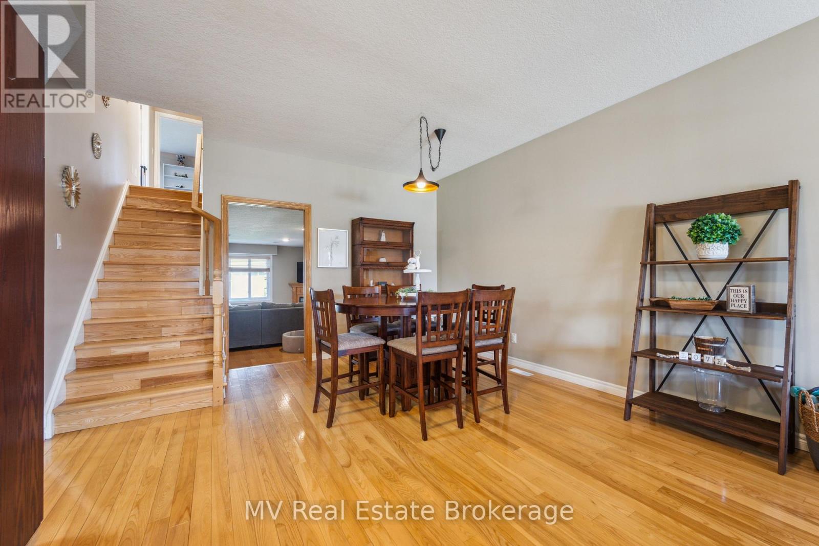 213 Frederick Court, East Zorra-Tavistock, Ontario  N0B 2R0 - Photo 9 - X12135414